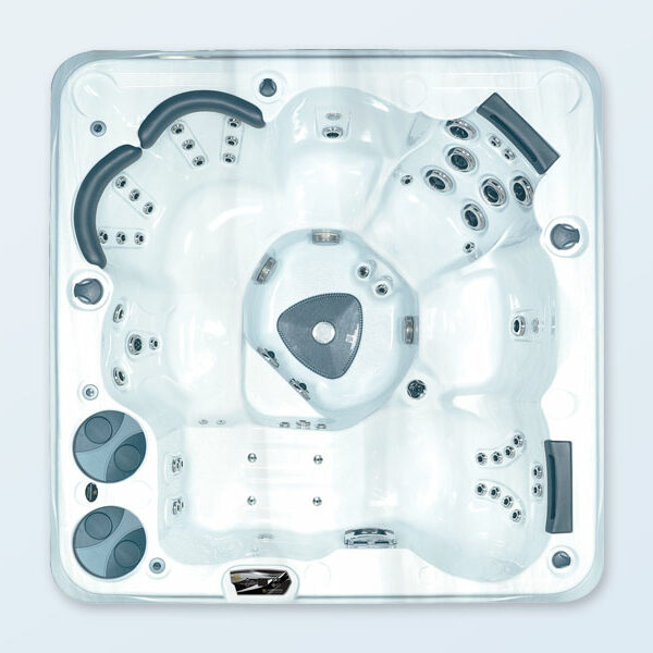 Hydropool Self-Cleaning Hot Tub 670