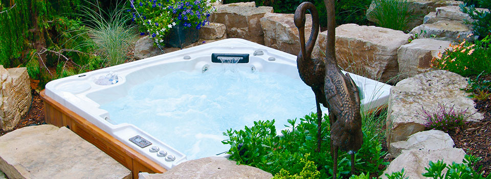 hydropool-hottubs-selfcleaning-slider-03
