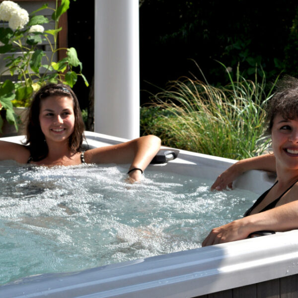 Hydropool Serenity Hot Tub 5000